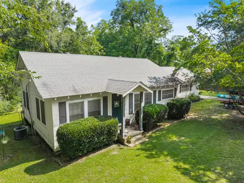 109 Corinth Rd, Petal, MS 39465