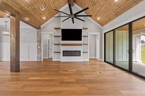 Living - 40 Whistlestop, Sumrall, MS 39482 photo 7 of 7