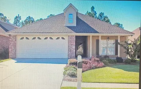13 Backwoods Trl, Petal, MS 39465