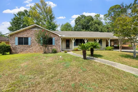 1511 Hickory Bnd, Columbia, MS 39429