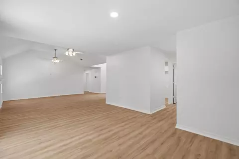 Living - 29 S Windridge Loop, Purvis, MS 39475 photo 6 of 7