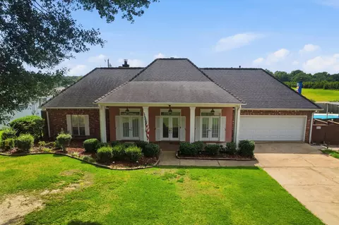 404 Oakbrook Cir, Mccomb, MS 39648 photo 32