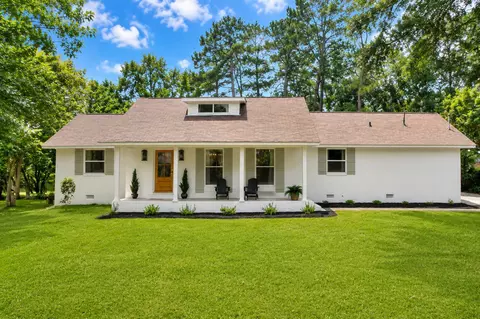 1602 Church St, Columbia, MS 39429
