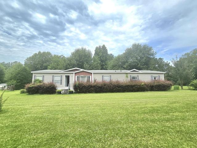 1900 A Hwy 15, Richton, MS 39476