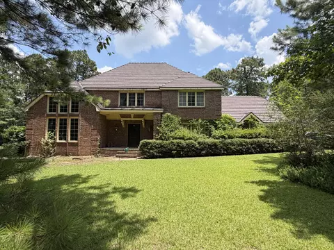 2000 S 40th Ave, Hattiesburg, MS 39402