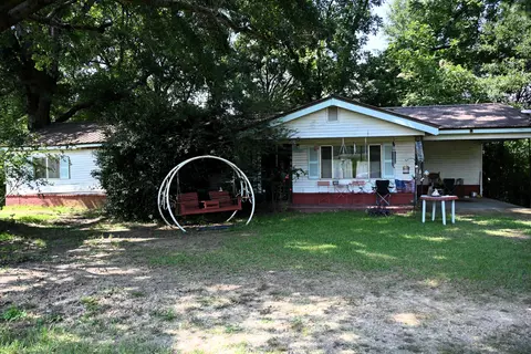 1005 Laurel Dr, Magee, MS 39111 photo 3