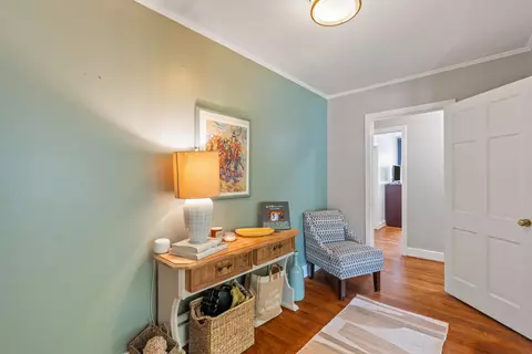 Entry Way - 724 15th St, Laurel, MS 39440 photo 1 of 2