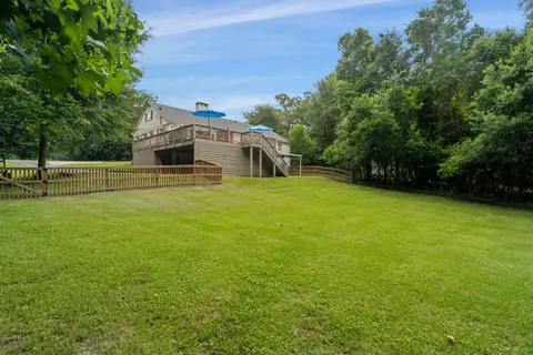 Exterior - 724 15th St, Laurel, MS 39440 photo 15 of 17