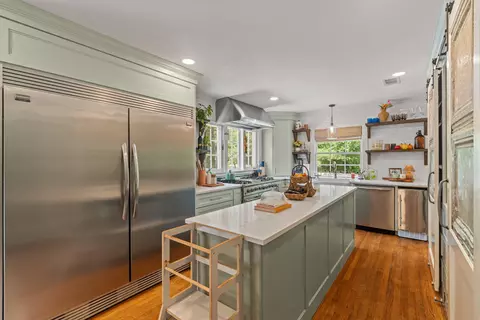 Kitchen - 724 15th St, Laurel, MS 39440 photo 1 of 6