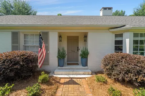 Other - 724 15th St, Laurel, MS 39440 photo 2 of 9