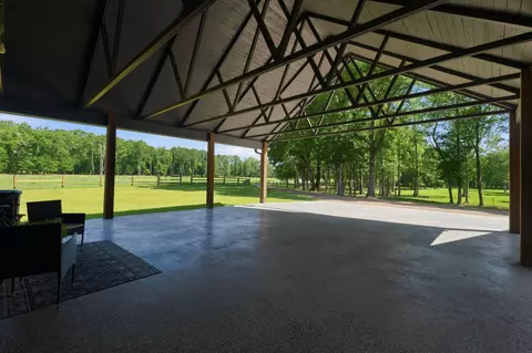 Exterior - 225 Coats, Mount Olive, MS 39119 photo 9 of 26