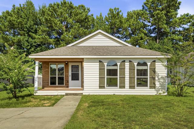 194 Hawthorne Dr, Hattiesburg, MS 39402
