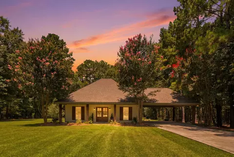 301 Warren Lott Rd, Sumrall, MS 39482