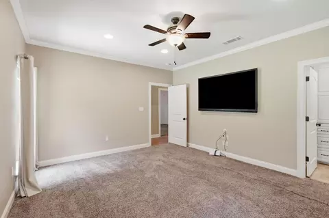 Bedroom - 301 Warren Lott Rd, Sumrall, MS 39482 photo 2 of 4
