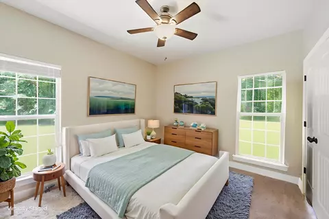 Bedroom - 301 Warren Lott Rd, Sumrall, MS 39482 photo 3 of 4