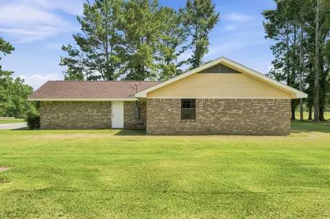 427 County Road 10, Stringer, MS 39481 photo 6