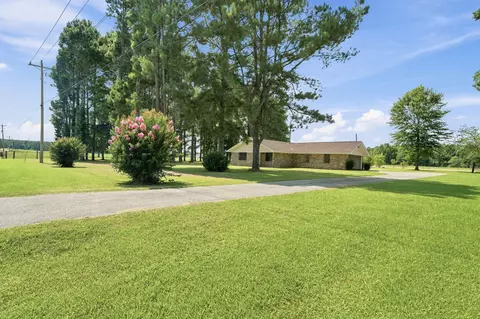 427 County Road 10, Stringer, MS 39481 photo 5