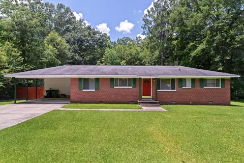 111 Victoria Dr, Hattiesburg, MS 39402
