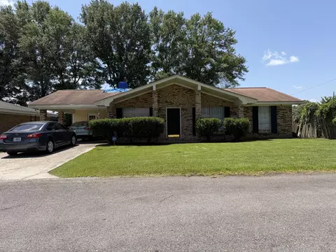 15 Southern, Hattiesburg, MS 39402