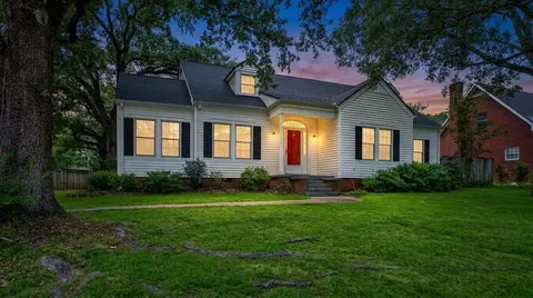 Exterior - 1301 Hill Dr, Laurel, MS 39440 photo 7 of 7