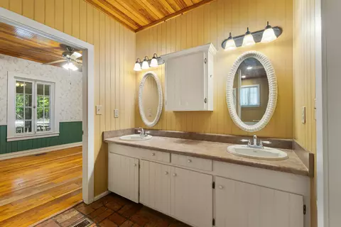 Bath - 143 Batson Rd, Petal, MS 39465 photo 3 of 6