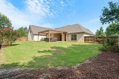 Exterior - 509 Quinlan, Brandon, MS 39047 photo 9 of 15