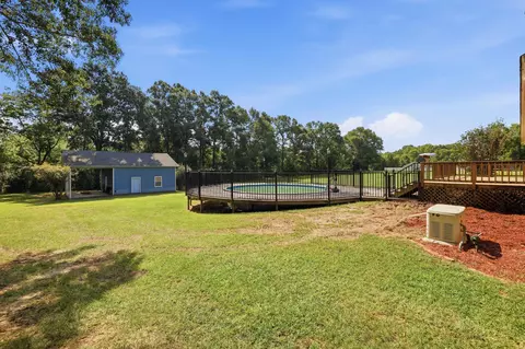 Exterior - 11 Fielding Rd, Wiggins, MS 39577 photo 11 of 17