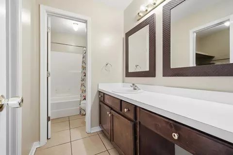 Bath - 11 Fielding Rd, Wiggins, MS 39577 photo 1 of 4