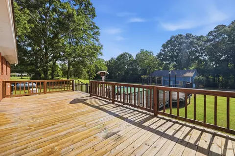 Exterior - 11 Fielding Rd, Wiggins, MS 39577 photo 5 of 17