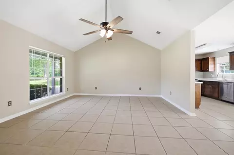 Living - 11 Fielding Rd, Wiggins, MS 39577 photo 4 of 4