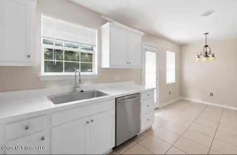 Kitchen - 11 Fielding Rd, Wiggins, MS 39577 photo 3 of 3