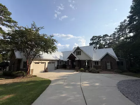 41 Lakeridge Pt, Lumberton, MS 39455