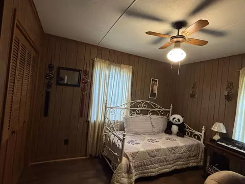 Bedroom - 1150 Trace Rd, Laurel, MS 39443 photo 2 of 3