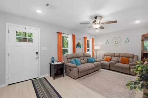 Entry Way - 462 Old Progress, Moselle, MS 39459 photo 1 of 3