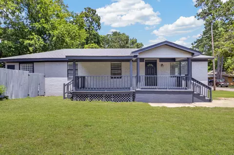 706 Whitney St, Hattiesburg, MS 39401