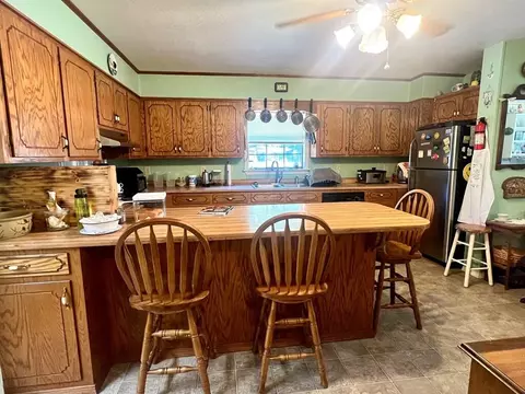 Kitchen - 15 Sullivan Rd, Laurel, MS 39443 photo 1 of 4