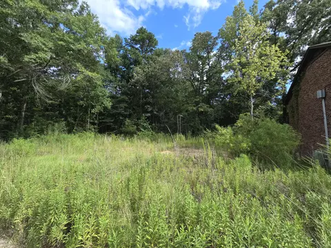 124 B Plantation Blvd, Hattiesburg, MS 39401
