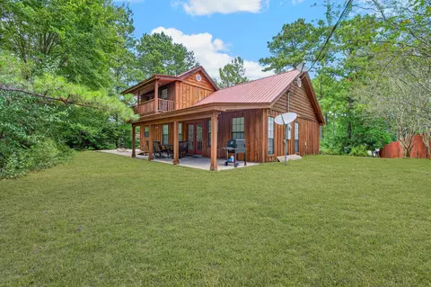 Other - 61 Pinehills Dr, Collins, MS 39428 photo 3 of 6