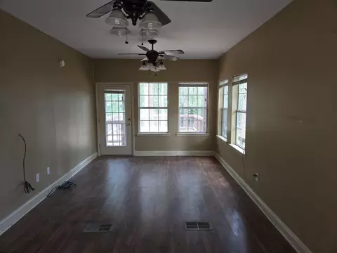 Living - 6 S Wind Ridge Cv, Purvis, MS 39475 photo 4 of 5