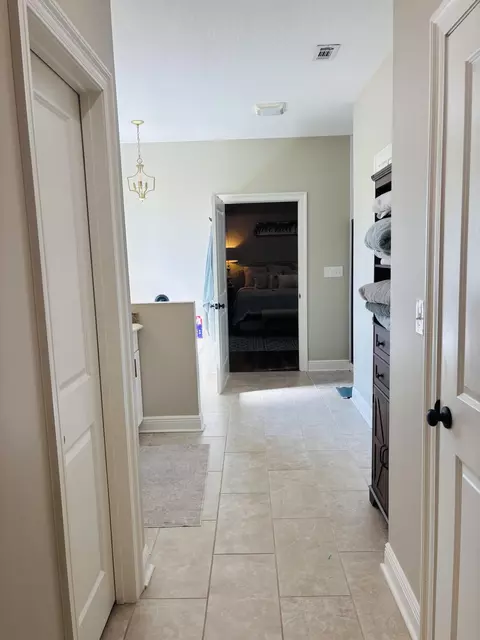 Entry Way - 402 Military Rd, Sumrall, MS 39482 photo 2 of 3