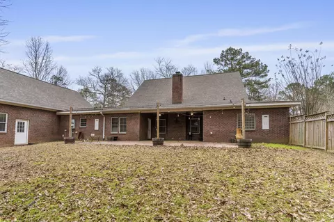 Exterior - 33 Pinedale Dr, Collins, MS 39428 photo 13 of 17