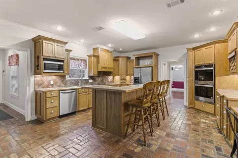 Kitchen - 33 Pinedale Dr, Collins, MS 39428 photo 1 of 7