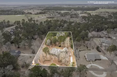 View/Area - 33 Pinedale Dr, Collins, MS 39428 photo 2 of 8