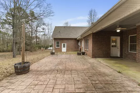 Exterior - 33 Pinedale Dr, Collins, MS 39428 photo 8 of 17