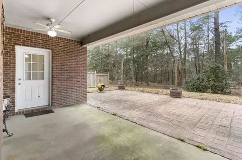Exterior - 33 Pinedale Dr, Collins, MS 39428 photo 7 of 17