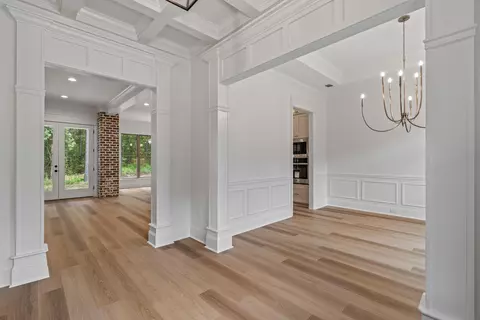 Entry Way - 6 Shadow Ridge Dr, Laurel, MS 39443 photo 2 of 4