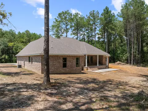 Exterior - 6 Shadow Ridge Dr, Laurel, MS 39443 photo 8 of 11