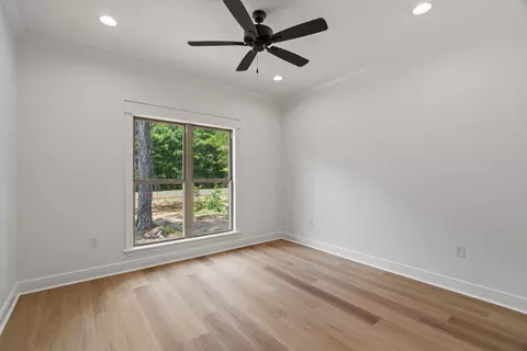 Bedroom - 6 Shadow Ridge Dr, Laurel, MS 39443 photo 6 of 8