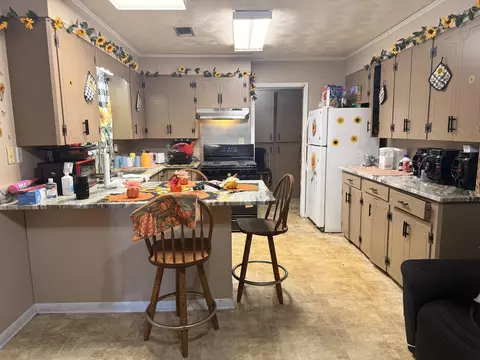 Kitchen - 728 Mount Pleasant, Mount Olive, MS 39119 photo 1 of 1