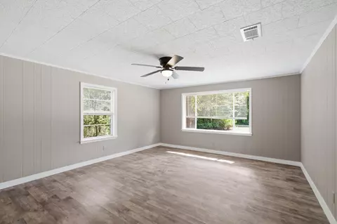 Living - 3989 Monroe Rd, Seminary, MS 39479 photo 5 of 5